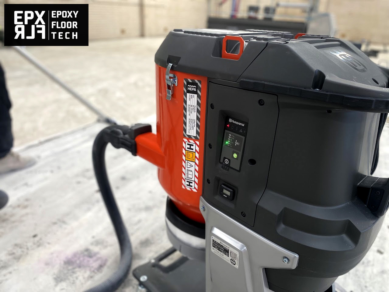 Husqvarna-dust-extractor-concrete-grinding-Sydney