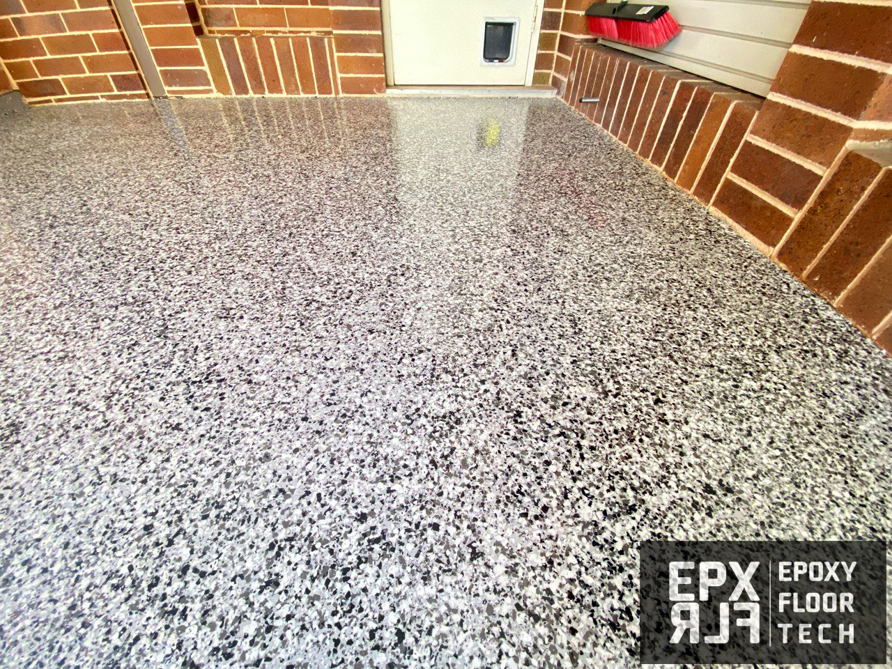 premium-full-flake-ashen-garage-epoxy-floor-Turramurra