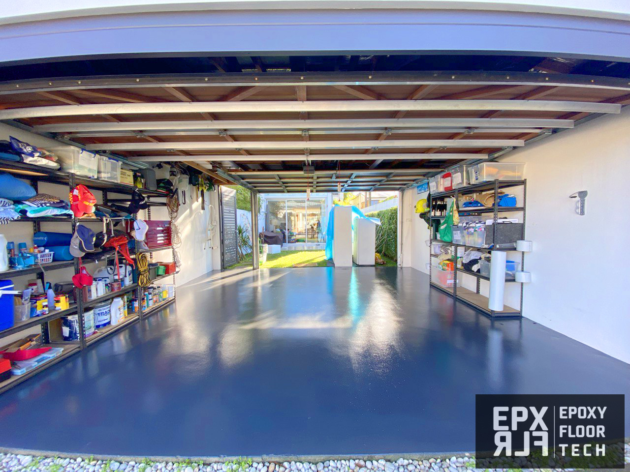 solid-colour-monument-grey-garage-epoxy-floors-Dee-Why